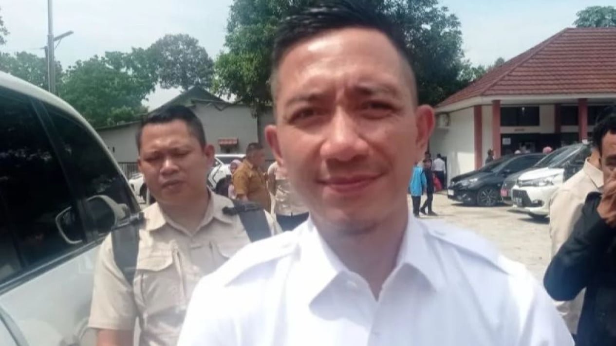 El gobierno de la regencia de Lebak Halalbihalal se calienta y el regente insinúa que el regente adjunto es un ex recluso