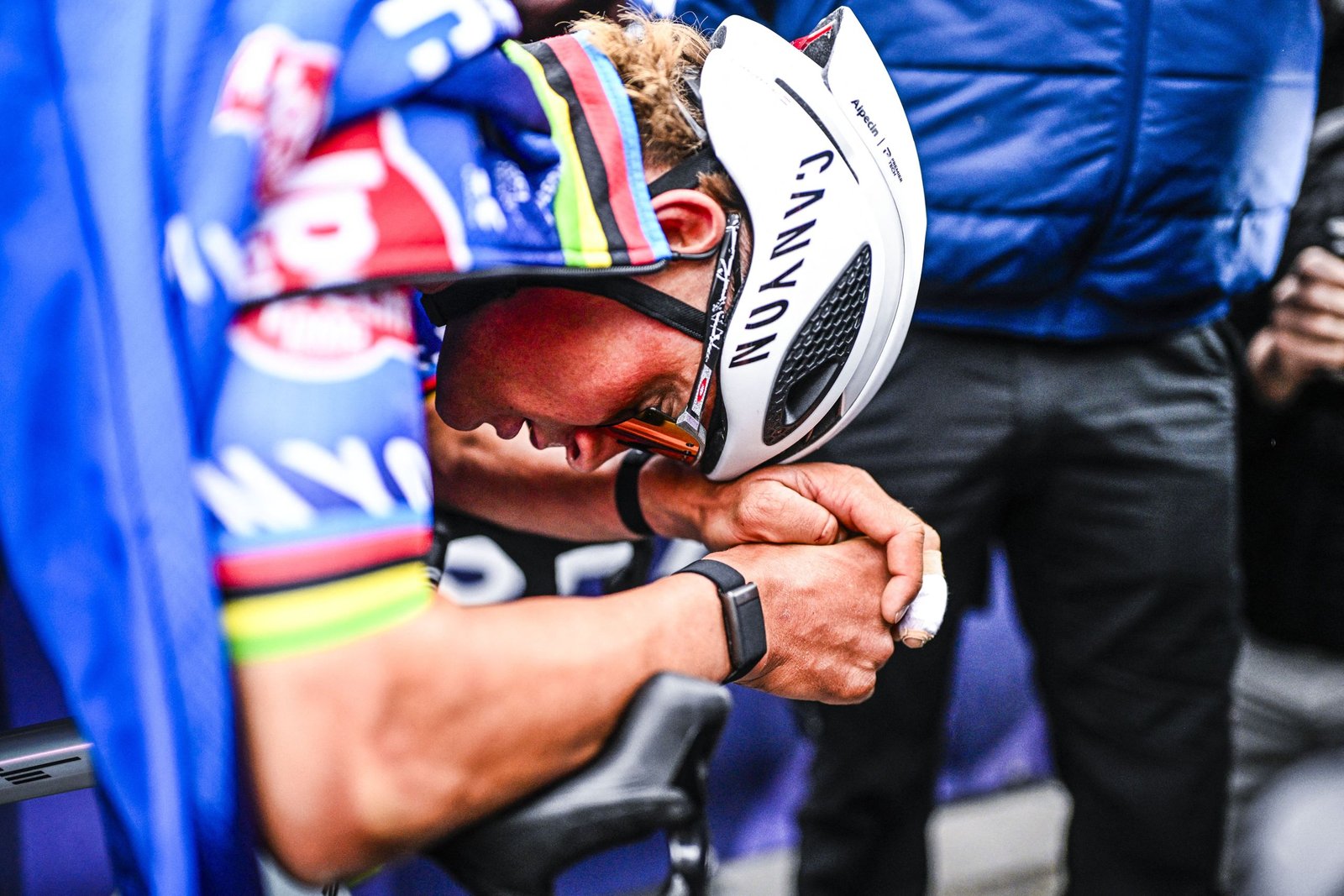 “De hecho, me di por vencido porque estaban muy cerca” – Mathieu van der Poel parecía humano a pesar de anotar un hat-trick en el E3 Saxo Classic con “uno de mis mejores esfuerzos”