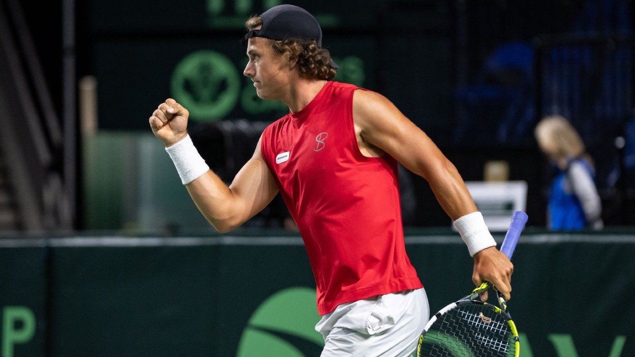 El canadiense Draxl supera al británico Clarke en la segunda ronda de clasificación del Miami Open