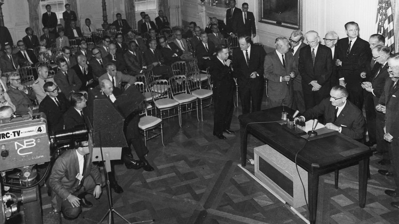 ¿Tienen los presidentes estadounidenses el poder de declarar la guerra?