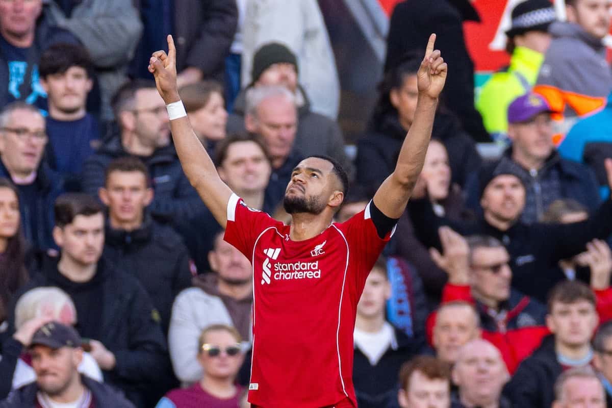 El mensaje de Slot a Gakpo tras marcar finalmente