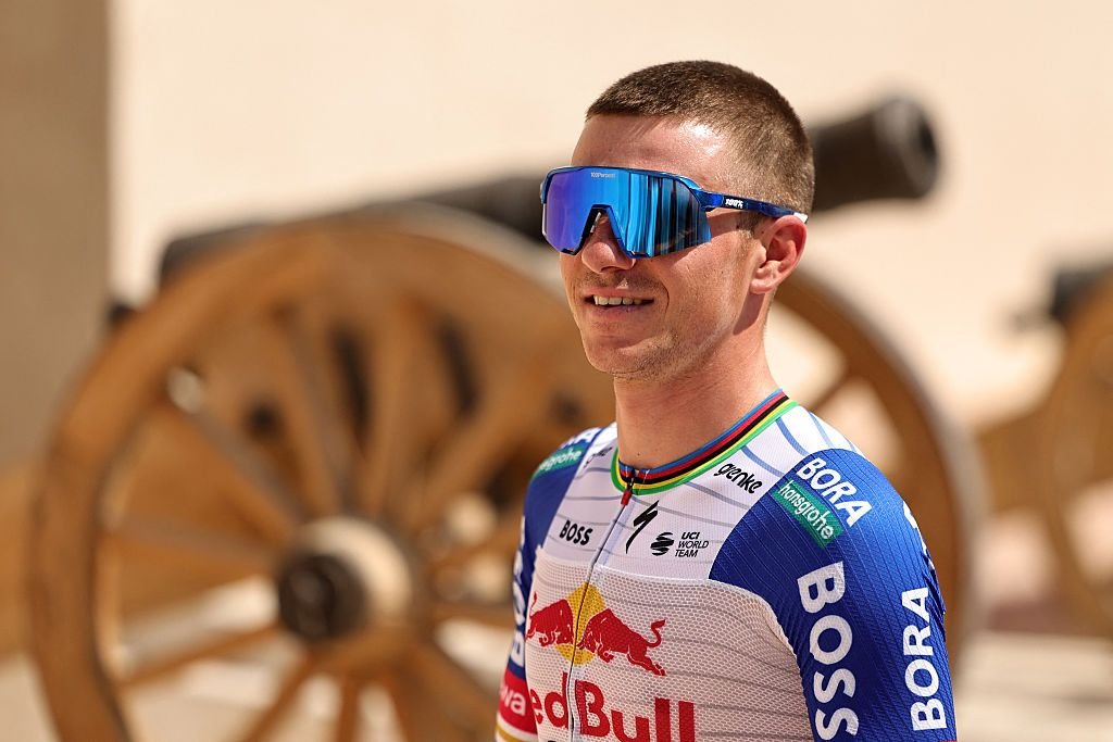 “Es hora de volver a ganar” – Remco Evenepoel escapa de la nieve del Teide para conseguir su primera victoria de etapa en el WorldTour en tres años en la Volta a Catalunya