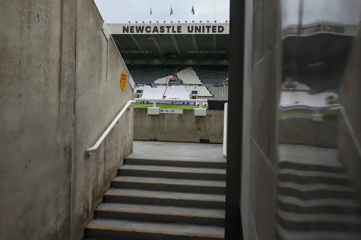 Newcastle United anuncia ingresos récord