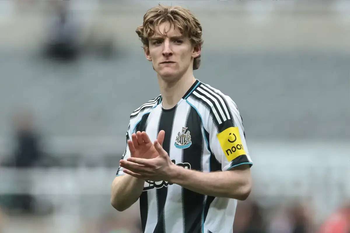 “Me encantaría ver a Anthony Gordon en el Manchester United” Louis Saha