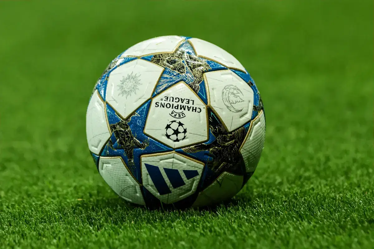 Newcastle United-Barcelona ve a 6 jugadores suspendidos para el partido de vuelta de octavos de final