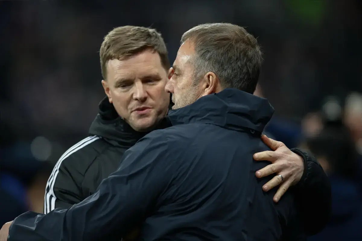 Hansi Flick reacciona después de que el Barcelona le robara un empate inmerecido al Newcastle United