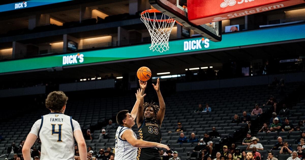 Birmingham pierde en la final de baloncesto masculino de la División III