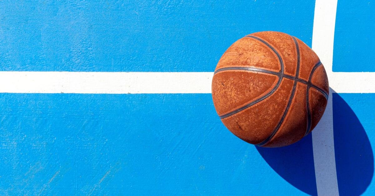 Baloncesto de secundaria: puntajes y emparejamientos regionales del sur de California