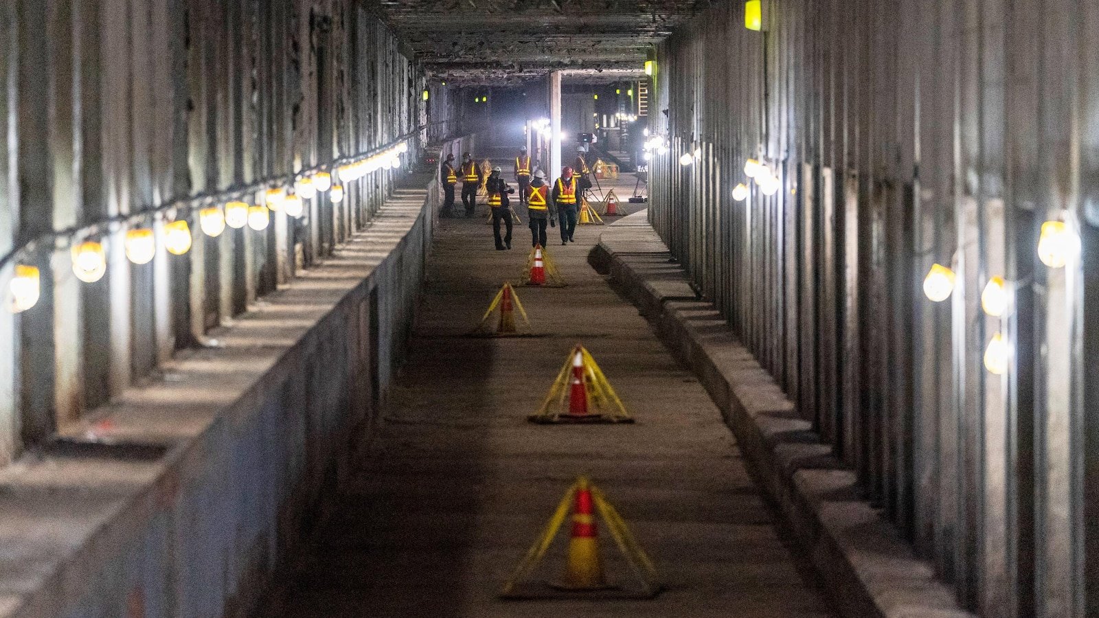 Funcionarios de tránsito de la ciudad de Nueva York demandan a la administración Trump para restaurar la financiación del proyecto del metro