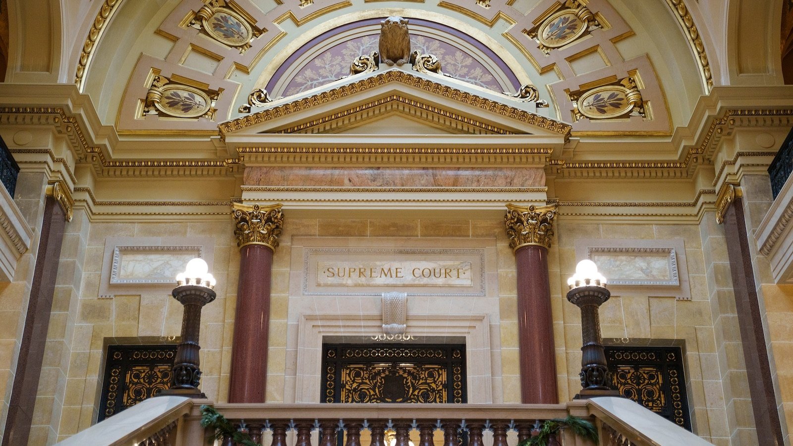 Sin Musk esta vez, los votantes verán la carrera por la Corte Suprema de Wisconsin “menos intensa y menos ruidosa”