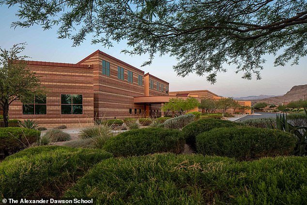 Segundo estudiante de una escuela privada acusado como adulto de presunta violación en grupo de un niño acosado durante un viaje, y los fiscales lo acusan de usar un video de la presunta agresión para burlarse de la víctima.