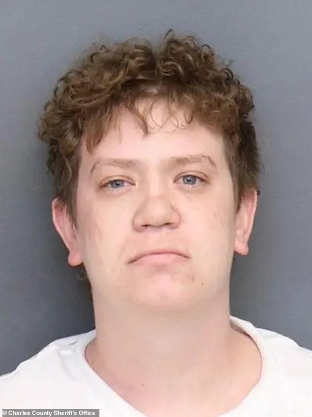 La estrella de Cornhole, cuádruple amputada y acusada de asesinato, recibe una importante actualización legal