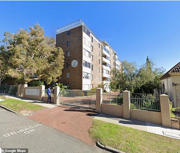 Una pareja compra un apartamento de 760.000 dólares para su hijo de nueve años en medio de la devastadora crisis inmobiliaria de Australia