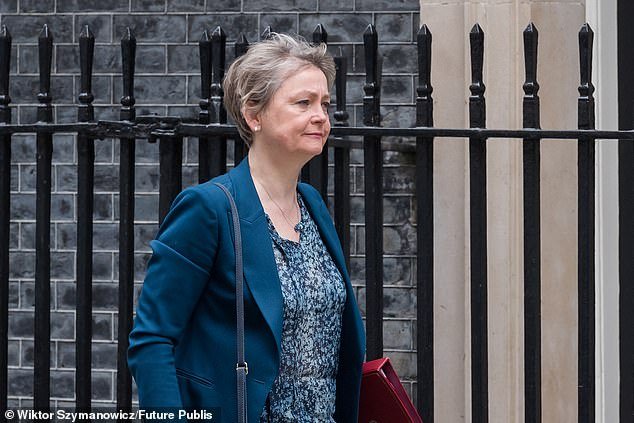 Estados Unidos está ausente como anfitrión de la cumbre del Reino Unido HOY en un intento desesperado por reabrir el Estrecho de Ormuz… después de que Trump les dijera a los “aliados” que “lo solucionen ustedes mismos”