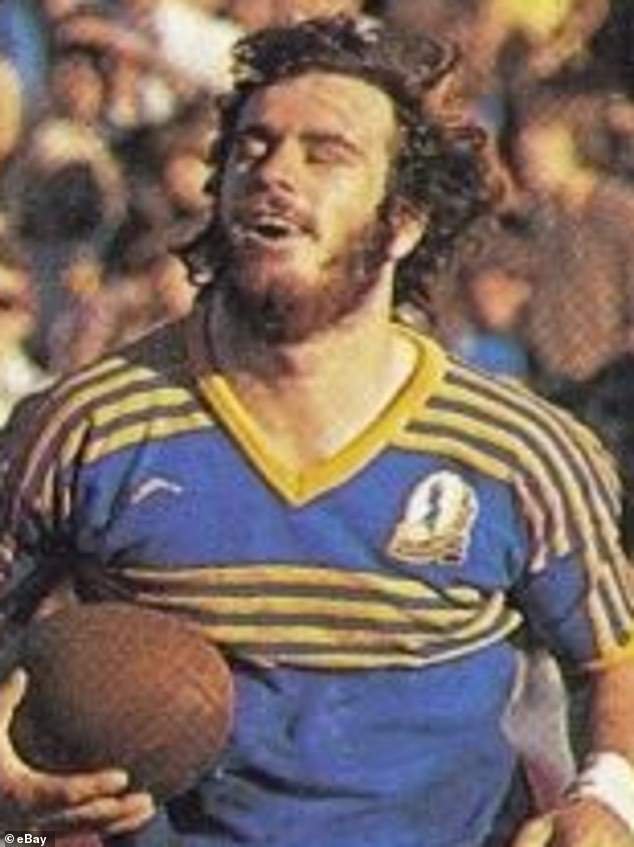 Parramatta Eels usará brazaletes negros en el enfrentamiento del lunes de Pascua después de que el héroe de culto muriera a los 70 años