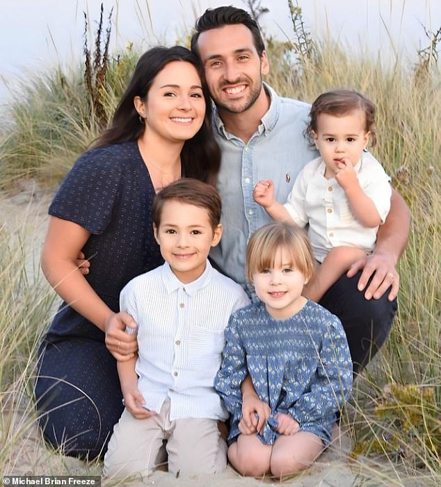 A una familia canadiense de cinco miembros que vive en Martha’s Vineyard se le PROHIBE regresar a los Estados Unidos después de un fin de semana de esquí en Quebec