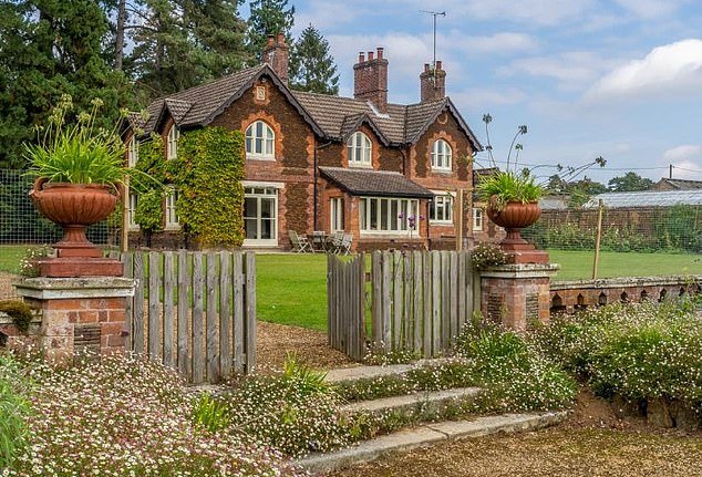 El alquiler de vacaciones donde Edward se vio obligado a pasar la Pascua porque Andrew estaba atacando Wood Farm.