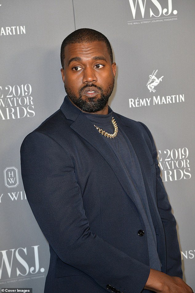 El jefe del festival pide al público que perdone a Kanye West mientras defiende contratar al rapero ‘antisemita’ para Wireless en medio de una creciente reacción