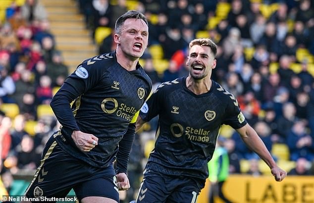 La carrera por el título ha estado plagada de errores e impredecible… pero esto es lo que podría darle al Hearts la ventaja sobre el Celtic y los Rangers.