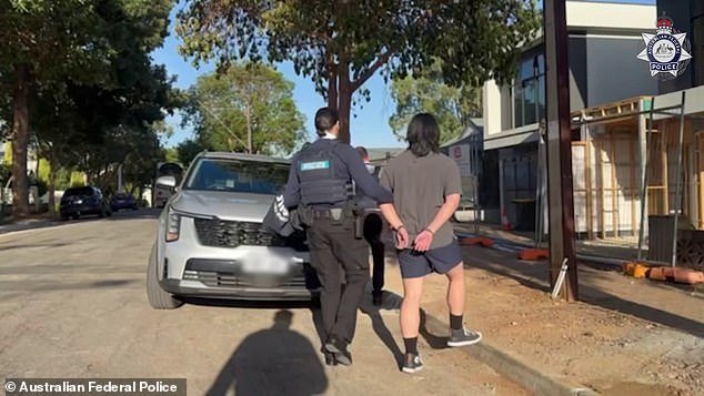 Un australiano se enfrenta a 20 años de prisión por supuestamente luchar en Ucrania sin permiso