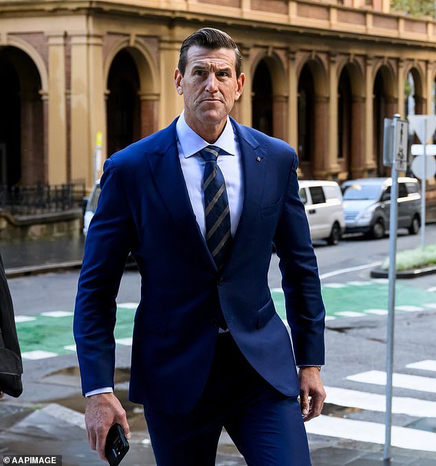 Ben Roberts-Smith, el soldado vivo más condecorado de Australia, acusado de crímenes de guerra