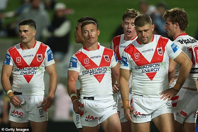 Estalla la guerra civil dentro del peor equipo de la NRL a medida que aumentan los pedidos para dividirlo en dos