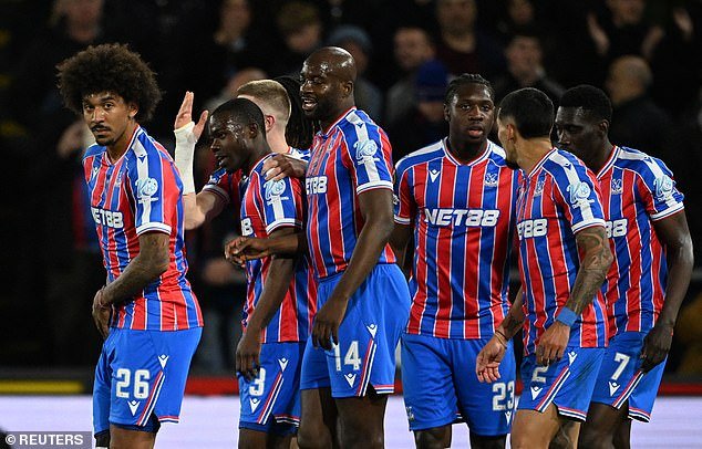 Crystal Palace finalmente está a la altura de los favoritos de la Conference League mientras Jean-Philippe Mateta silencia los abucheos en la victoria por 3-0 sobre la Fiorentina, escribe WILL PICKWORTH