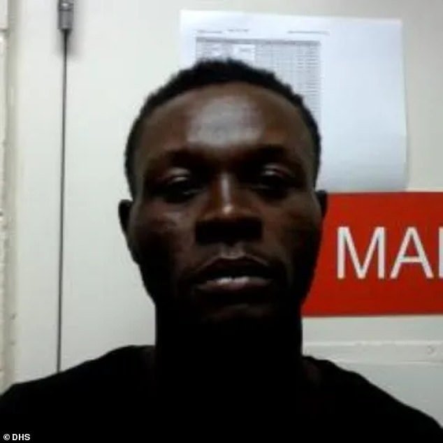 Trump publica un video espantoso de un ‘inmigrante ilegal’ golpeando a una mujer con un martillo afuera de una gasolinera de Florida