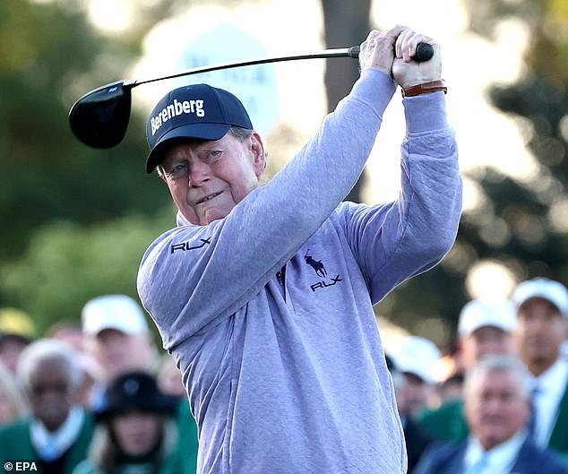 Tom Watson critica al PGA Tour por permitir el regreso de Brooks Koepka y otros rebeldes del LIV Golf