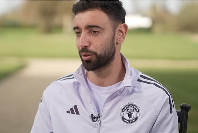 Bruno Fernandes revela diferencias en el Man United con Michael Carrick después del fallido régimen de Ruben Amorim y toma una decisión inesperada sobre la leyenda del club con la que le gustaría jugar