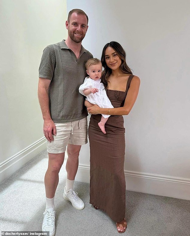 Advertencia sobre el cáncer de los grandes hombres de la AFL después de someterse a una cirugía al principio de su carrera futbolística