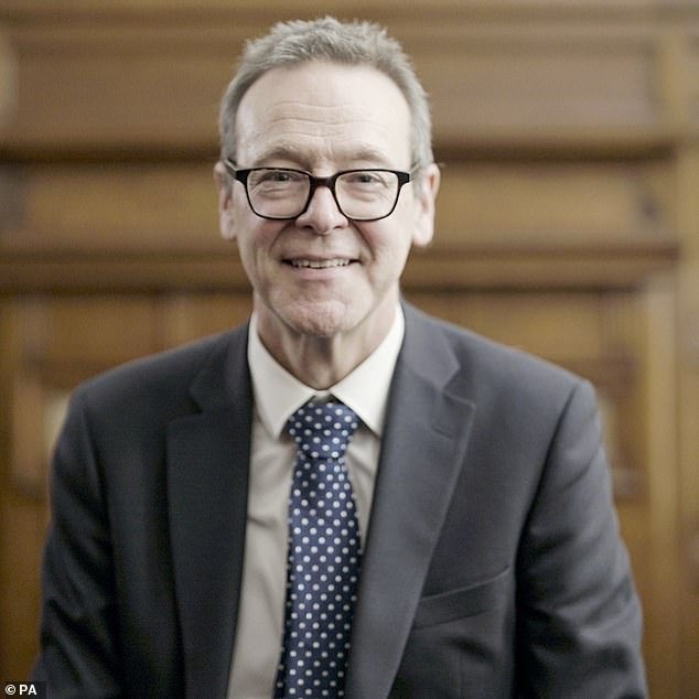 Se necesitarán más de 50 años para determinar el futuro de las Islas Chagos después de que Keir Starmer abandonara los planes de cederlas a Mauricio porque Trump se mostraba “abiertamente hostil”, según un exdiplomático.