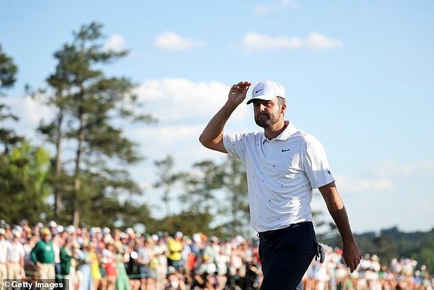 Scottie Scheffler asusta a Rory McIlroy en el Masters… pero la carga estadounidense fracasa mientras el campeón defensor aguanta en un emocionante último día en Augusta