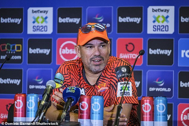 El entrenador de Hampshire revela la extraña forma en que podría eludir la nueva regla de sustitución “ridícula” que divide el cricket del condado, y cómo el BCE ya está equivocado