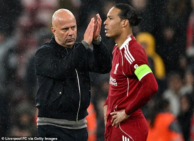 Las débiles esperanzas del Liverpool por conseguir un título fueron completamente apagadas por el PSG, pero en última instancia hay razones para que los hombres de Arne Slot estén alegres en Merseyside, escribe LEWIS STEELE