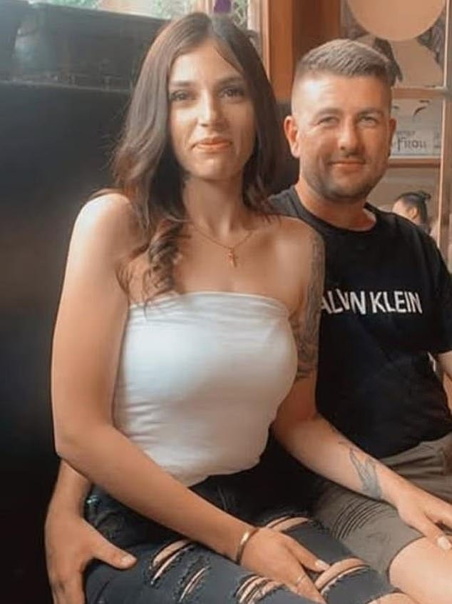 El equipo que asesinó a un australiano en Bali recibió otro golpe devastador, después de que la familia de la víctima Zivan Radmanovic denunciara sus leves penas de prisión.