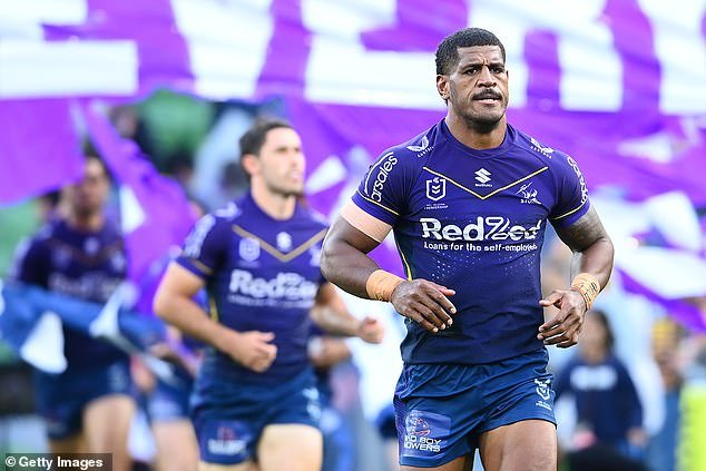 La estrella del fútbol Tui Kamikamica hace una sorprendente promesa después de someterse a una cirugía cerebral de emergencia por un derrame cerebral con solo 31 años.