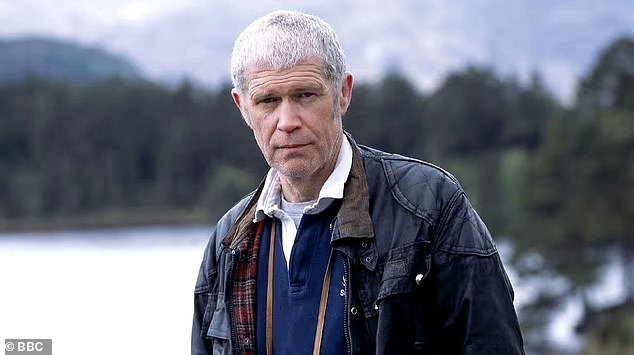 La estrella de Monarch of the Glen, Alexander Morton, murió a los 81 años: los homenajes llegan cuando muere el actor escocés que era suegro de Leo Woodall