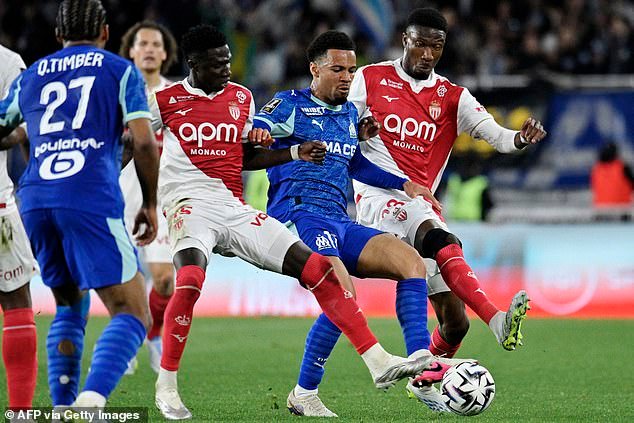 Revelado: Cómo el Marsella ‘pagó MÁS PARA NO JUGAR al cedido del Arsenal, Ethan Nwaneri’ con un problema de ‘indiferencia persistente’ significa que lo dejaron fuera durante dos meses