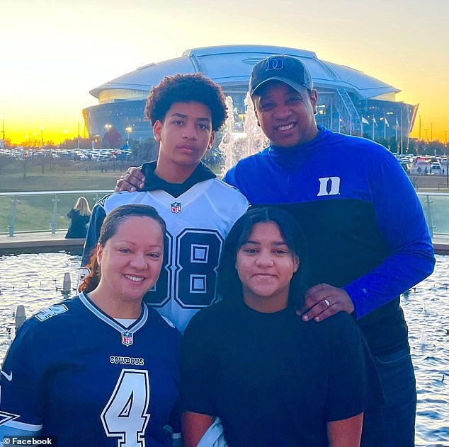 Una llamada al 911 revela nuevos e inquietantes detalles sobre el suicidio de un importante demócrata en el que mató a su esposa y luego a sí mismo en una casa de un millón de dólares en Virginia.