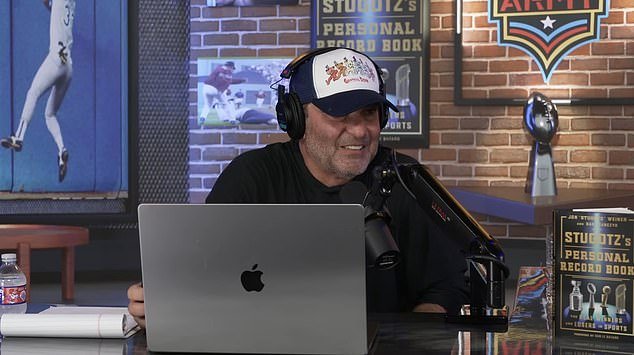 El amigo de Dianna Russini revela cómo se las arregla el ex reportero de la NFL después de renunciar por las acusaciones del asunto Mike Vrabel