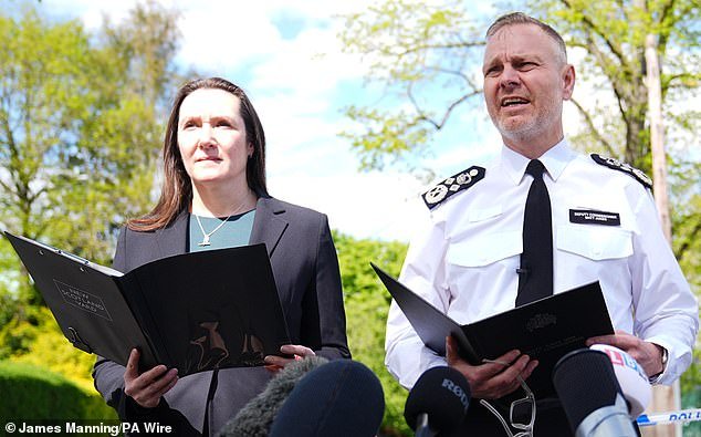 La policía arresta a dos hombres más por planear un ataque incendiario a la comunidad judía de Londres