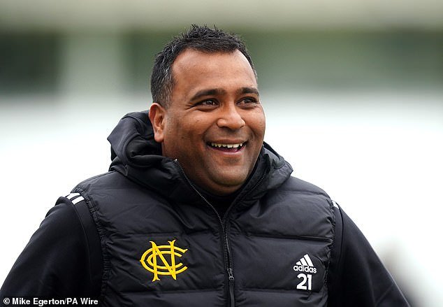 Samit Patel se sincera con RICHARD GIBSON sobre su prohibición del cricket, las discusiones secretas con Rob Key sobre el papel del BCE y por qué Jacob Bethell tiene razón al desairar el cricket del condado para la IPL.