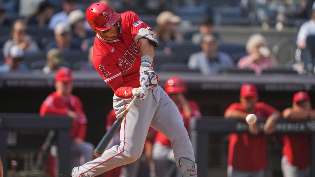 Mike Trout aplasta el quinto HR del Yankee Stadium en cuatro juegos