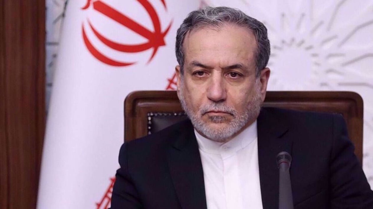 Irán, enojado por el ataque a un barco estadounidense, amenaza con consecuencias peligrosas