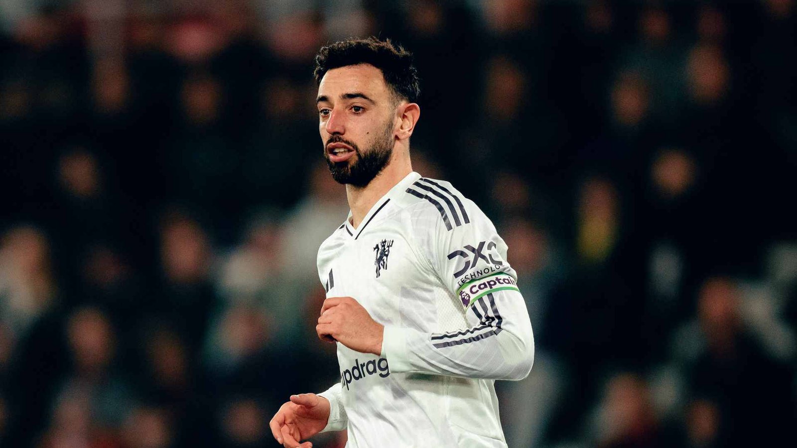 Bruno, encantado de ganar el premio de la Premier League