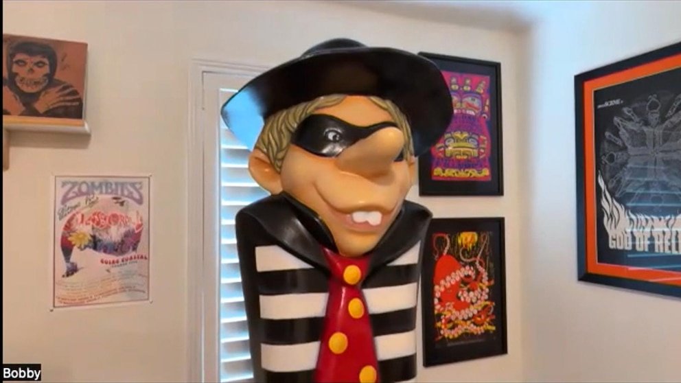 MIRAR: Un hombre colecciona más de 40.000 piezas de la historia de McDonald’s