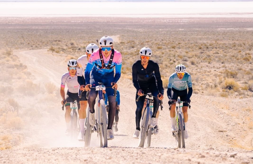 Brendan Johnston y Alexis Skarda ganan títulos en Salty Lizard de Utah; Ganador ilimitado para montar el nuevo Pulaski MTN-X; MAAP lanza iniciativa U23 – Gravel Bits