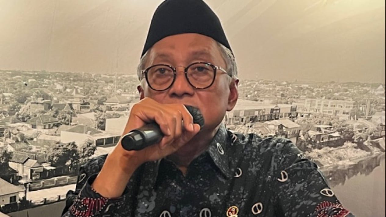 En medio del tumulto de la búsqueda en el Ministerio de Obras Públicas, Dody Hanggodo admite que se confiscaron un cierto número de documentos y ordenadores