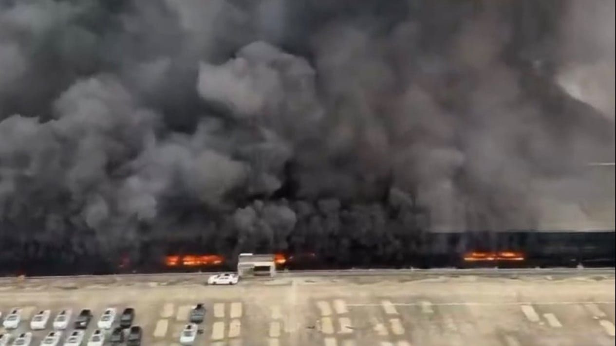 Humo espeso se eleva en la fábrica de BYD en Shenzhen, aquí están los hechos